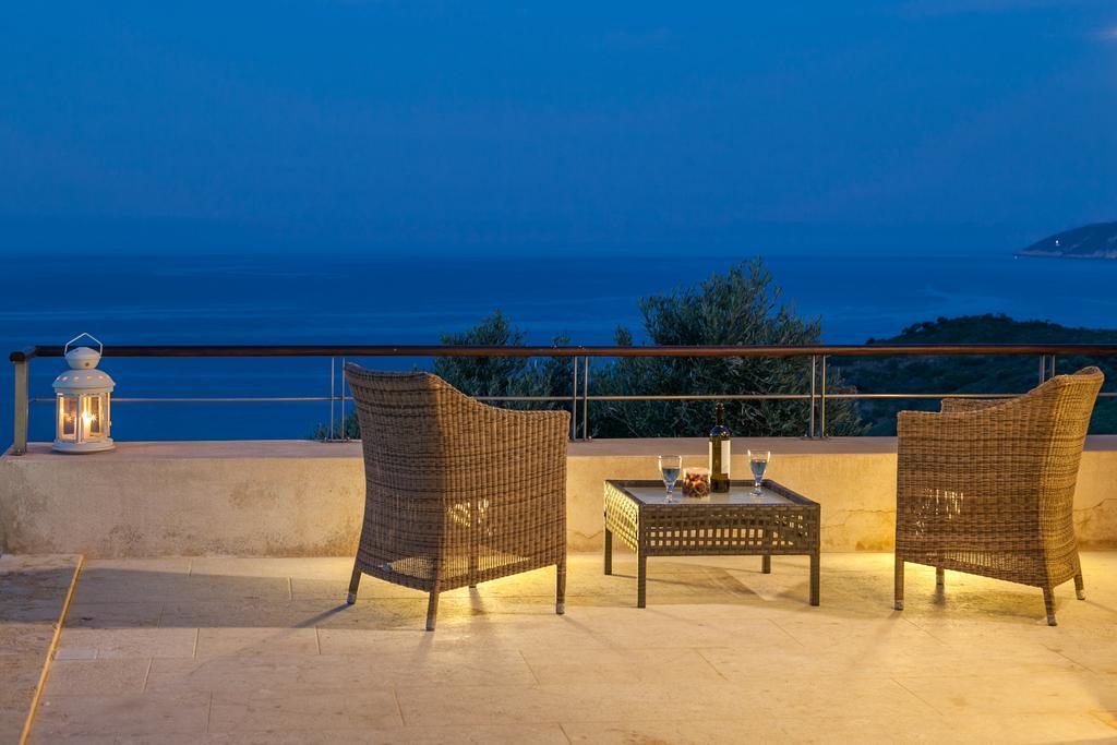 Olivia'S Villas Of Luxury Kalivia  Exterior foto